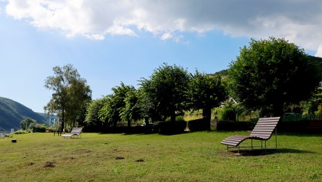 Rheinanlagen in Trechtingshausen | &copy; Norbert Sch&ouml;ck