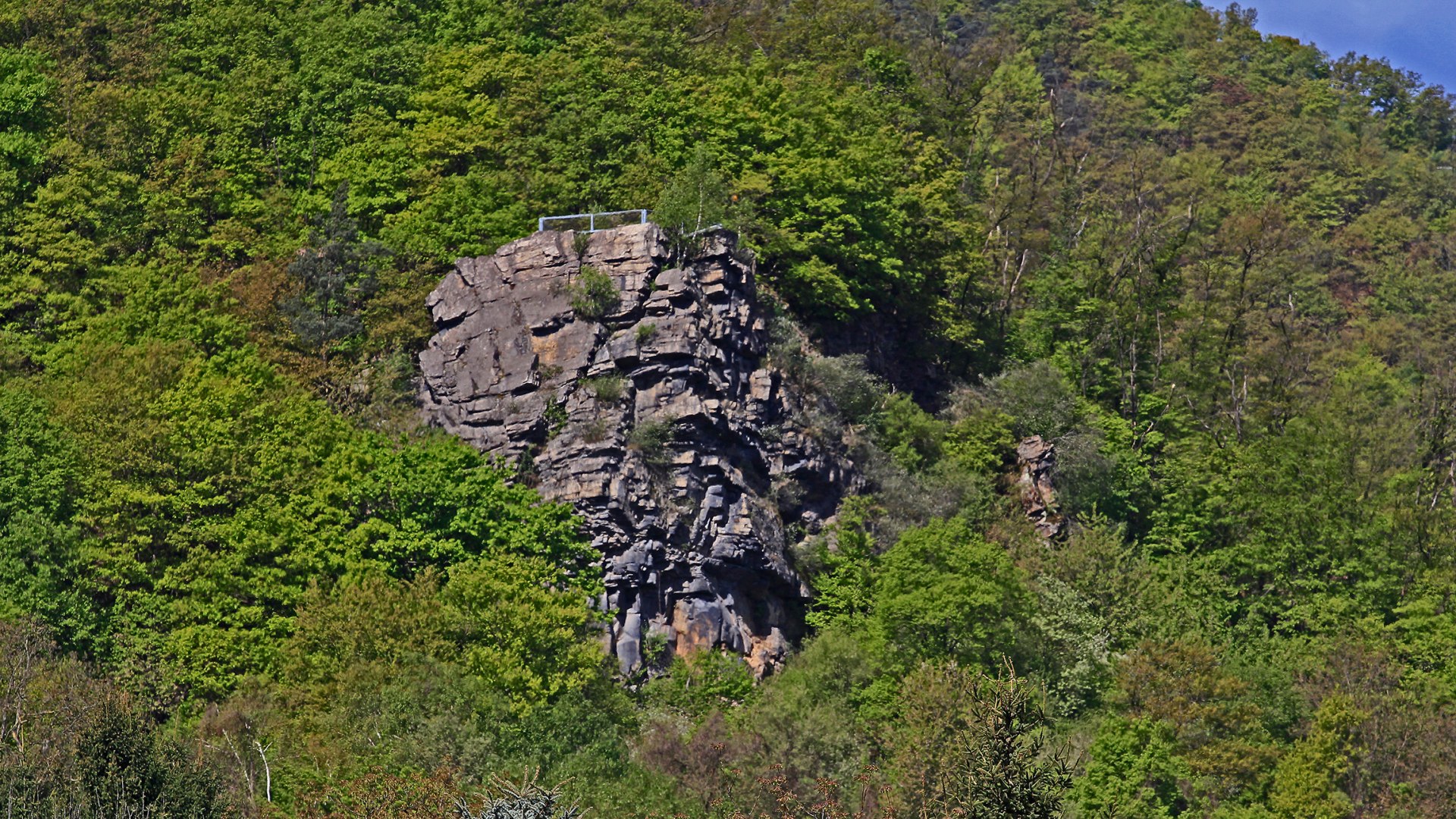 Blick auf den Pfaffenfels in Trechtingshausen | © Norbert Schöck Blick auf den Pfaffenfels in Trechtingshausen | © Norbert Schöck