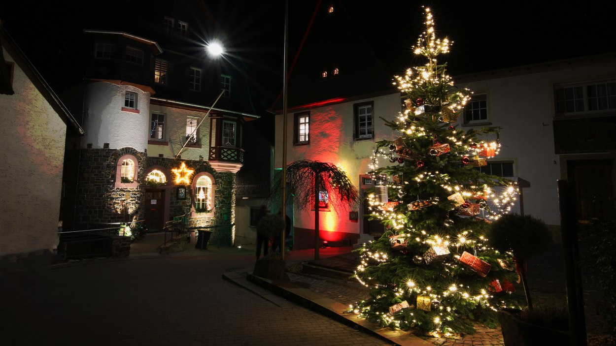 Trechtingshausen leuchtet...  | © Norbert Schöck