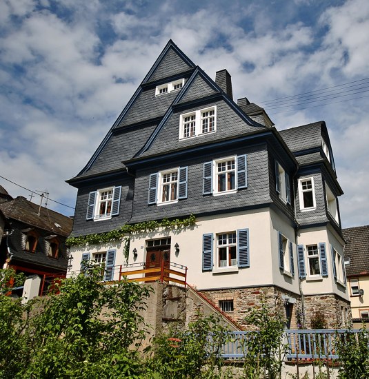 Altes Pfarrhaus in Trechtingshausen | © Norbert Schöck Altes Pfarrhaus in Trechtingshausen | © Norbert Schöck