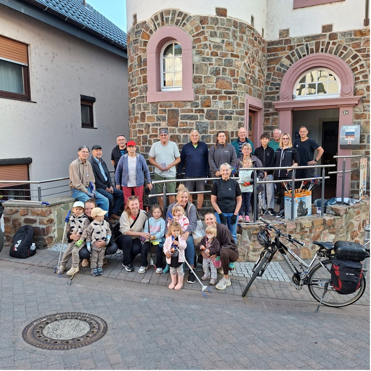 Trechtingshausen Rhine-Clean-Up Trechtingshausen Rhine-Clean-Up