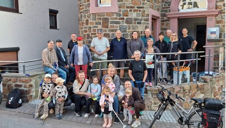 Trechtingshausen Rhine-Clean-Up 