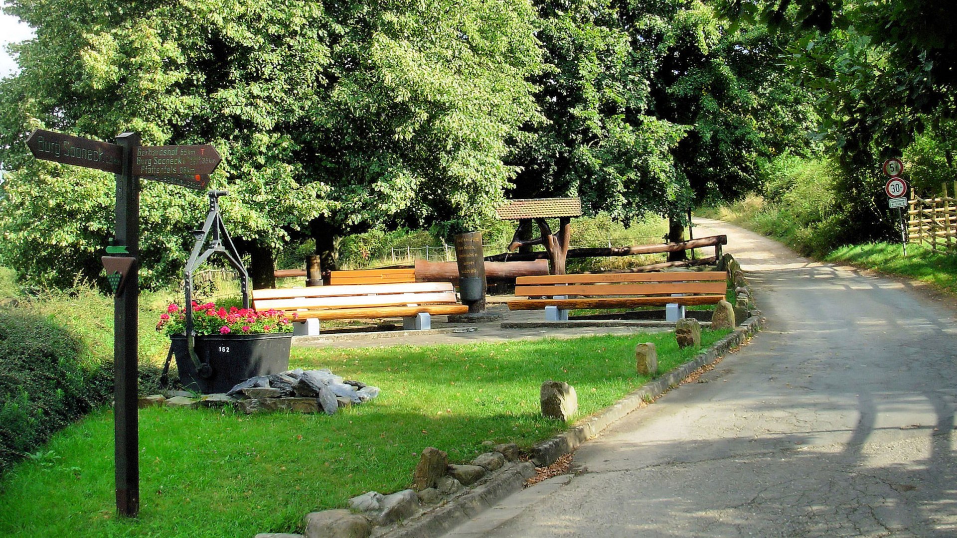 Am Brunnen vor dem Tore in Trechtingshausen | © Karl Heinz Dahlem